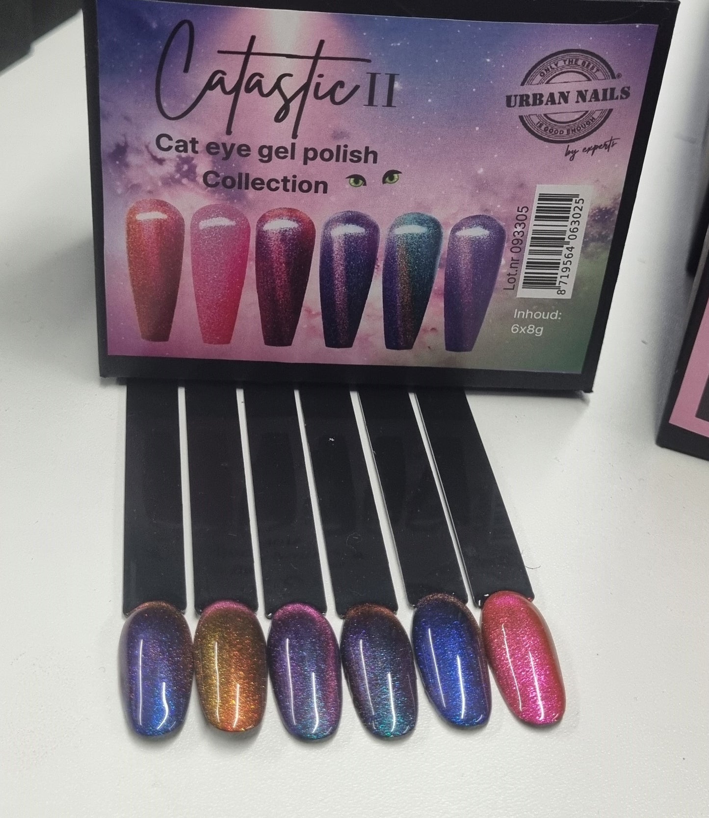 Urban Nails cat-eye gelpolish collectie Catastic II