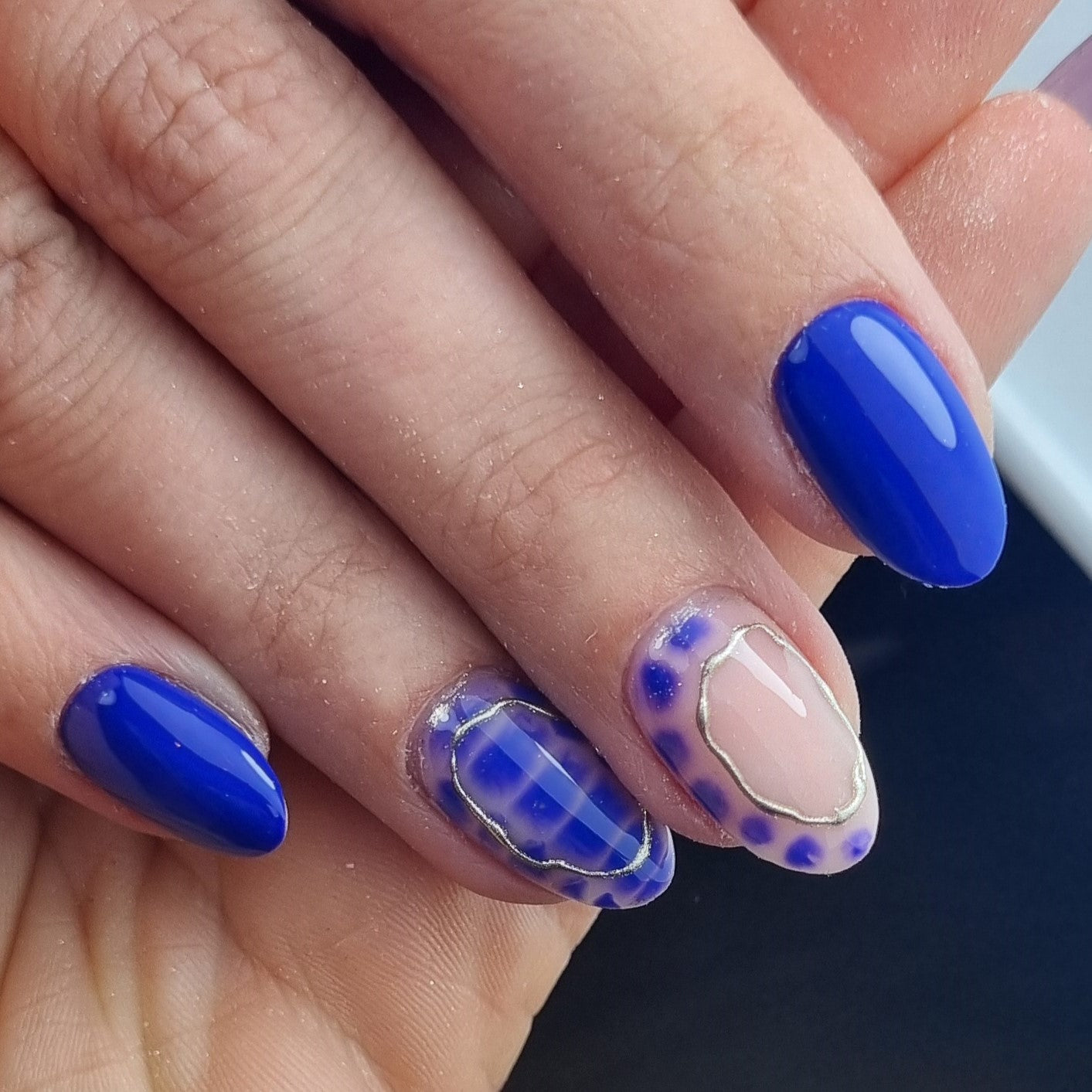 Abstract gelpolish collectie Pound the Alarm
