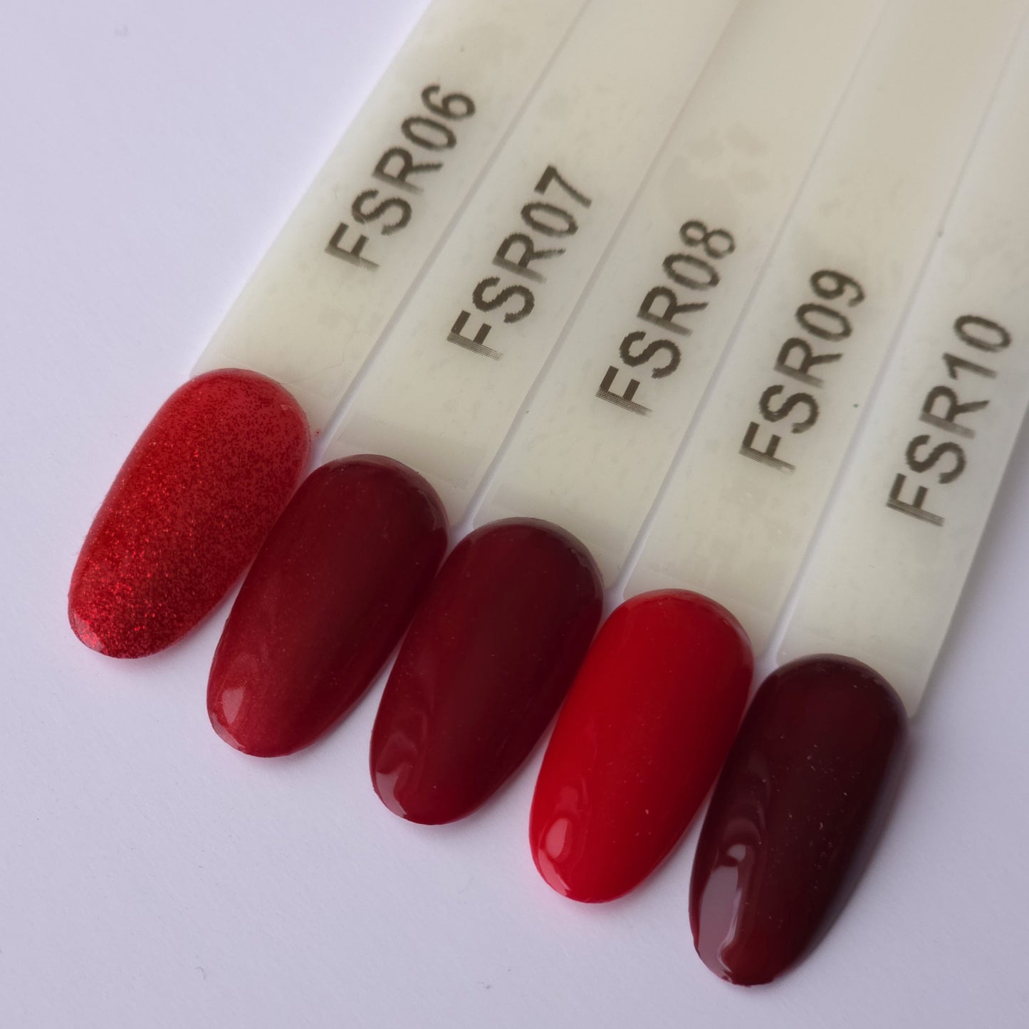 Urban Nails Fifty Shades of Red gelpolish FSR08 - 8 gram