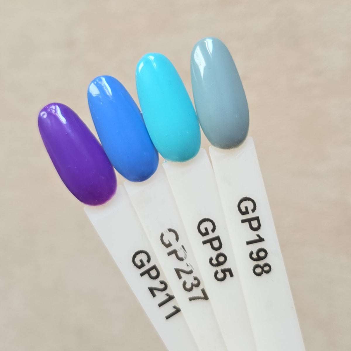 Urban Nails Gelpolish GP95 - 8 gram